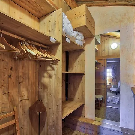 Chalet Anchorage 레우쉬
