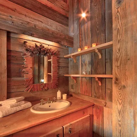Chalet Anchorage *