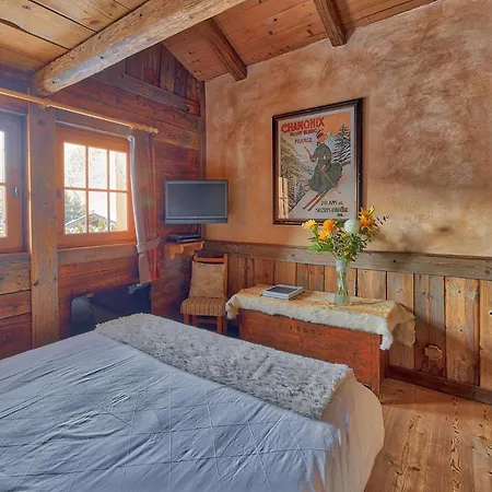 Chalet Anchorage