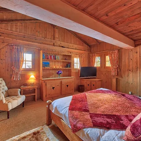 샬레 Chalet Anchorage *